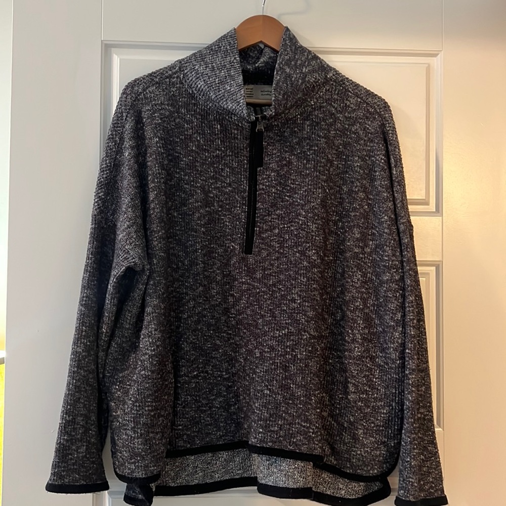 Anthro quarterzip